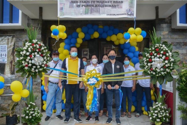 Turn-over of Barangay Hall and Covered Court in Amayco, Murcia with Cong. Kiko Benitez and Mayor Gerry Rojas