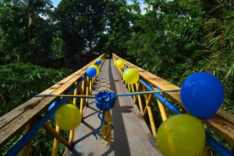 CONG. KIKO INAUGURATES TWO SILAY BRIDGES