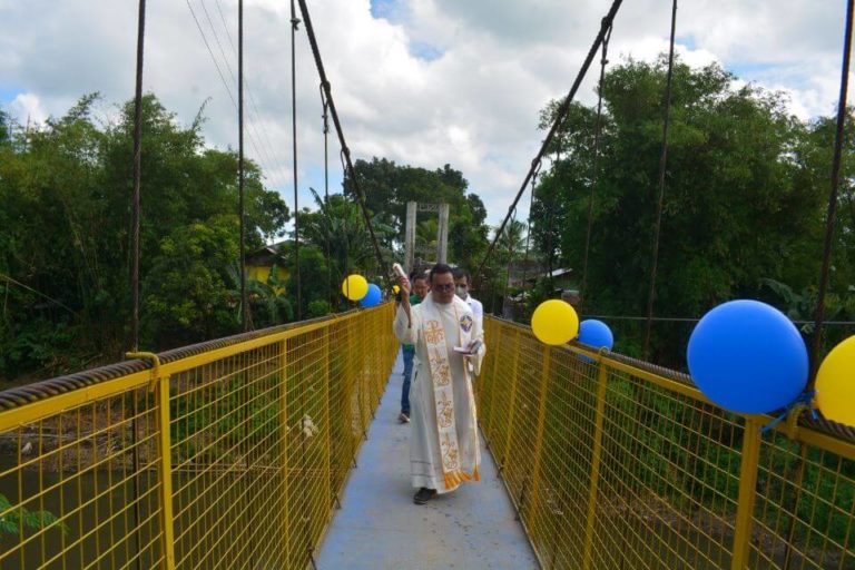 CONG. KIKO INAUGURATES TWO SILAY BRIDGES