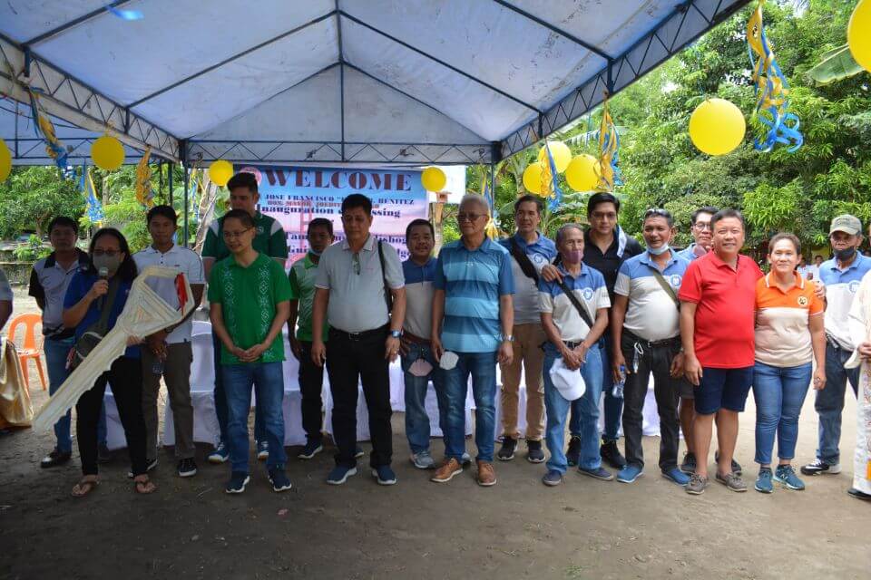 CONG. KIKO BENITEZ VISITS TWO SILAY CITY BARANGAYS.