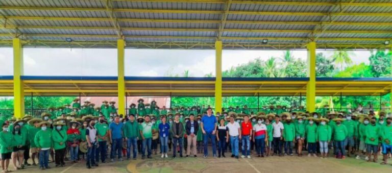 DOLE-TUPAD pay out at Barangay Kapitan Ramon, Silay City