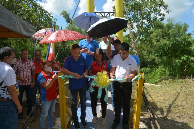 Cong. Kiko Benitez leads inauguration, turnover of Gaston Hanging Bridge at Brgy. E. Lopez