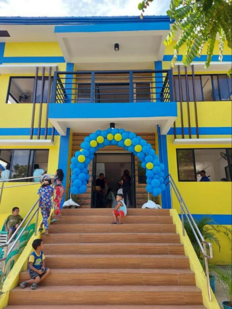 Metro 3rd Infra Project: new Multi-Purpose building of Barangay 21, Victorias City