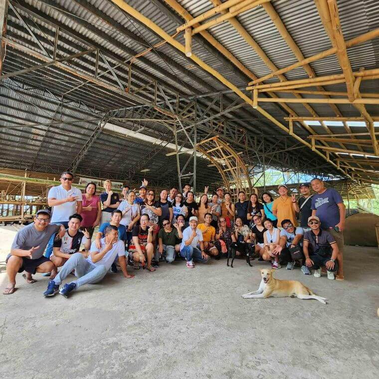 Metro 3rd Team visits Kawayan Collective in Dauin, Negros Oriental