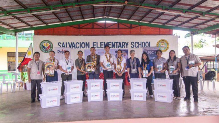 USAID Visited Salvacion Elementary School in Victorias City