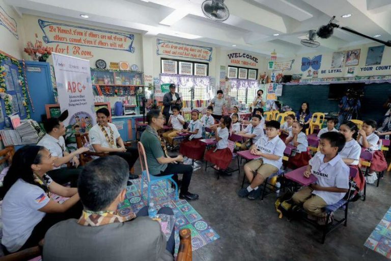 Storytelling sessions with learners and answering their questions at Salvacion Elementary School during the 1st day of USAID’s site visit.