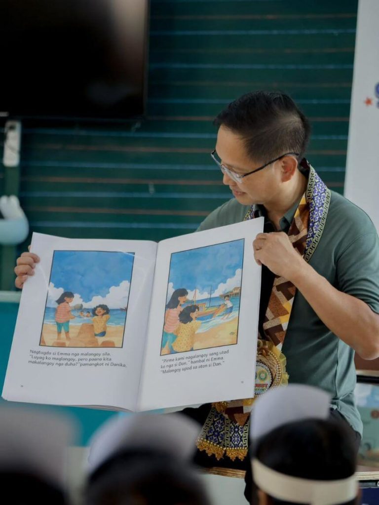 Storytelling sessions with learners and answering their questions at Salvacion Elementary School during the 1st day of USAID’s site visit.