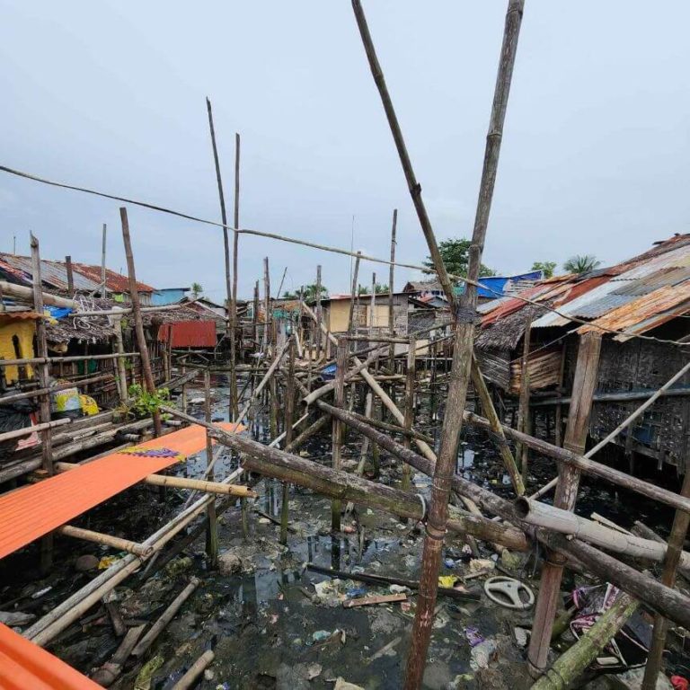 The Office of Cong. Kiko Benitez conducted a site visit to the homes of residents in Barangay Mambulac, Silay