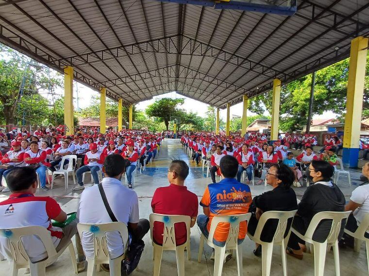 DOLE TUPAD UPDATE: Cong. Kiko Benitez grants 450 beneficiaries assistance at Talisay City.