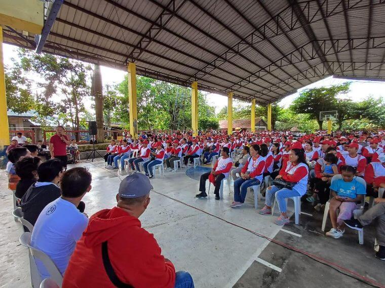 DOLE TUPAD UPDATE: Cong. Kiko Benitez grants 450 beneficiaries assistance at Talisay City.