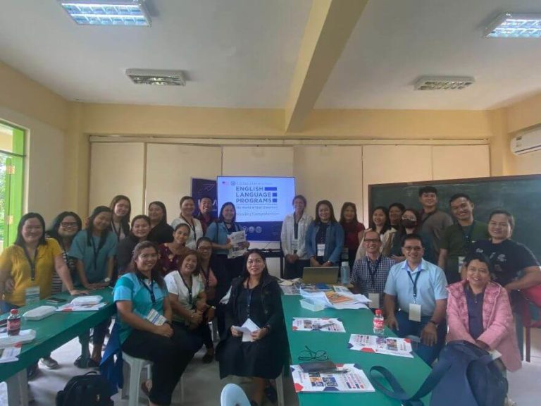 Unveiling Synergies Workshop at Silay Doña Montserrat Lopez Memorial High School with Jon Nichols and Maureen Rooney