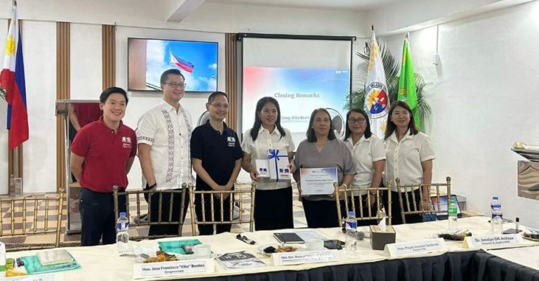 Cong. Kiko Benitez Joins EDCOM2 site visit in Tinajeros National High School, Malabon City