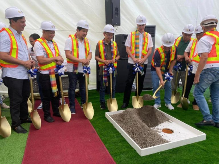 SOON TO RISE! Negros Occidental Convention Center groundbreaking ceremony and laying of time capsule at Barangay Guinhalaran, Silay City.