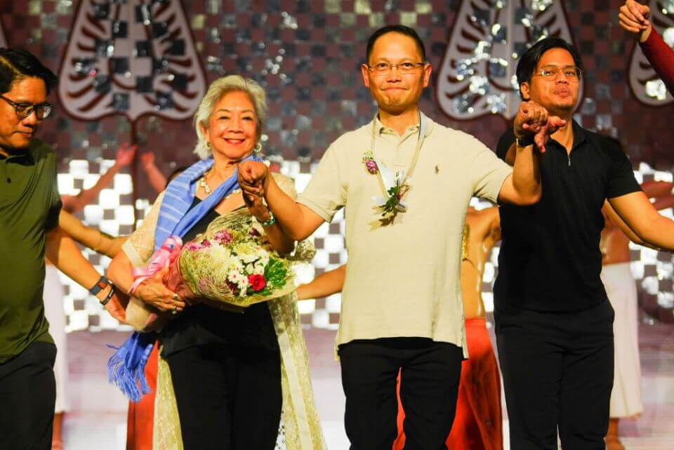 Sec. Kiko Benitez Congratulates Alice Reyes and Dance Philippines for the Spectacular Success of Rama Hari Performance